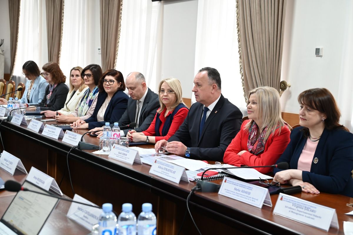 comisia ANACEC