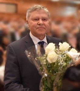 La Mulţi Ani, stimaţi medici şi farmacişti! La Mulţi Ani, stimaţi medici şi farmacişti!